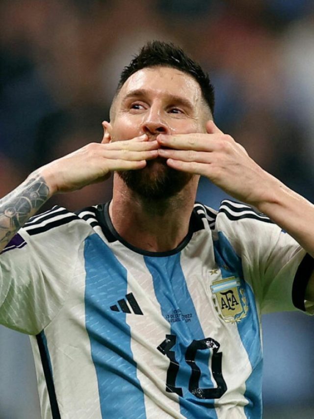 Lionel Messi: A Legendary Soccer Player’s Journey, Achievements, and Impact.