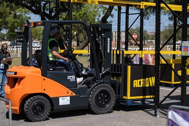 Exciting opportunities available for vibrant and energetic candidates: Drivers C10&14 Forklift Drivers |General workers